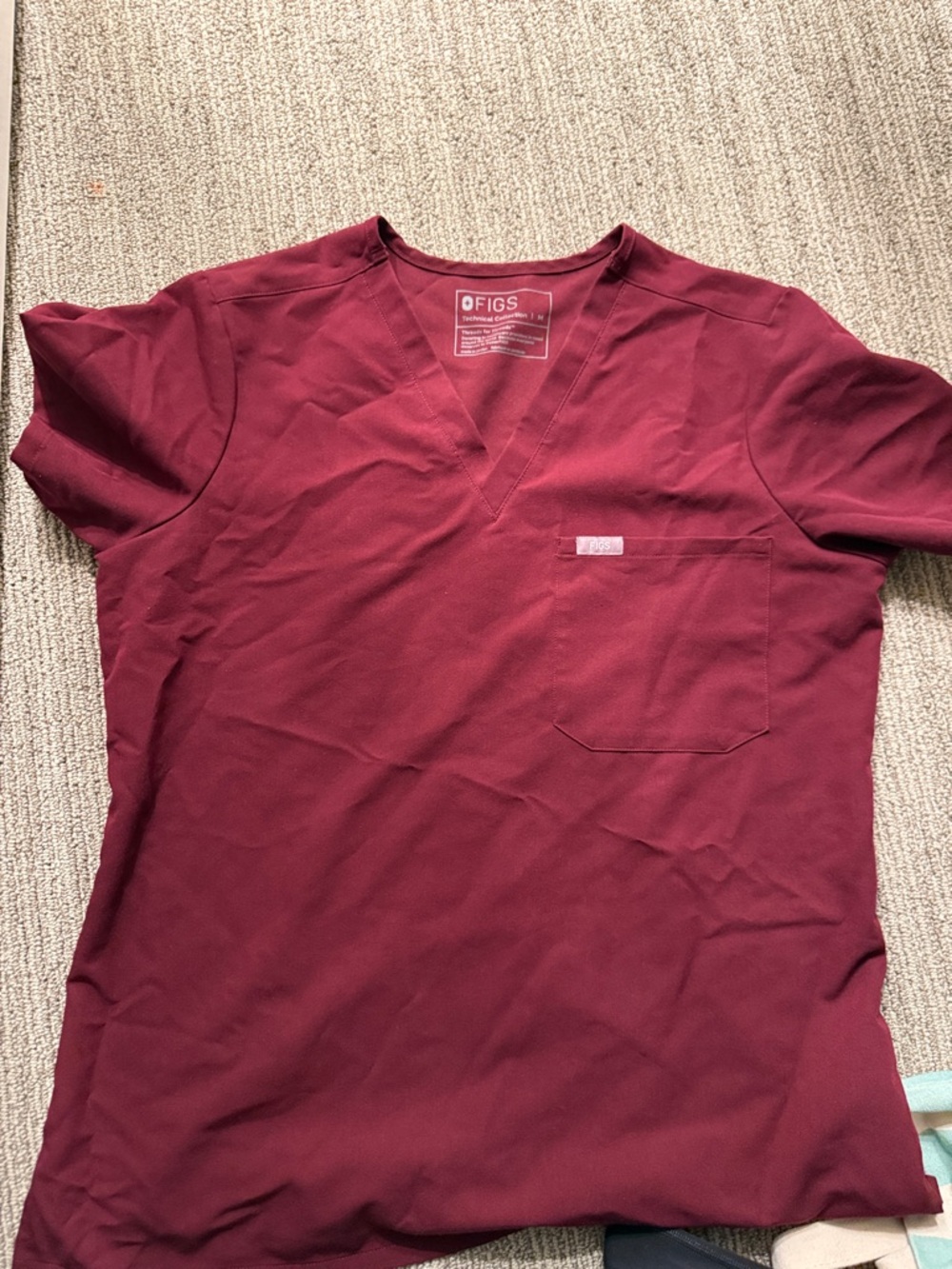 Figs Women's Short Sleeve V-Neck Top in Burgundy